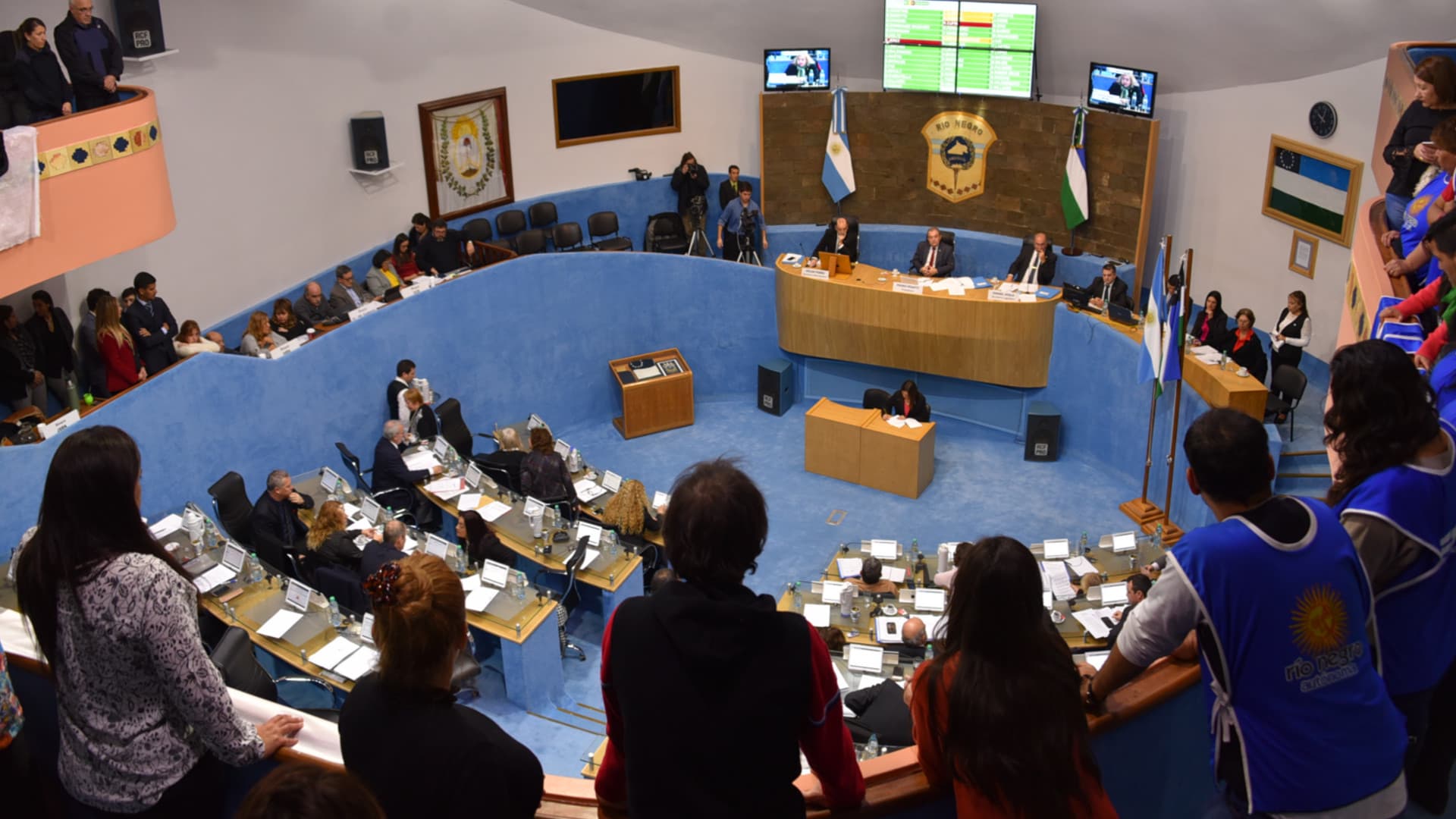 Media sanción a la adhesión a la ley nacional que regula el uso medicinal del cannabis