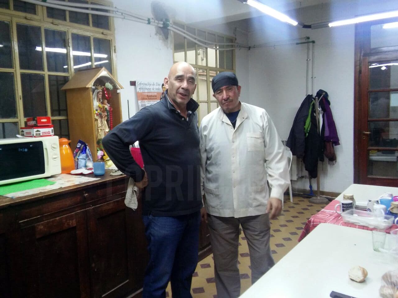 A la heladera solidaria se le sumó un hogar que aloja a más de 50 personas