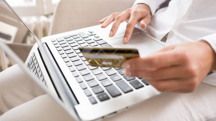 No usa Homebanking ni plataformas virtuales pero descubrió descuentos de dos seguros que no había contratado