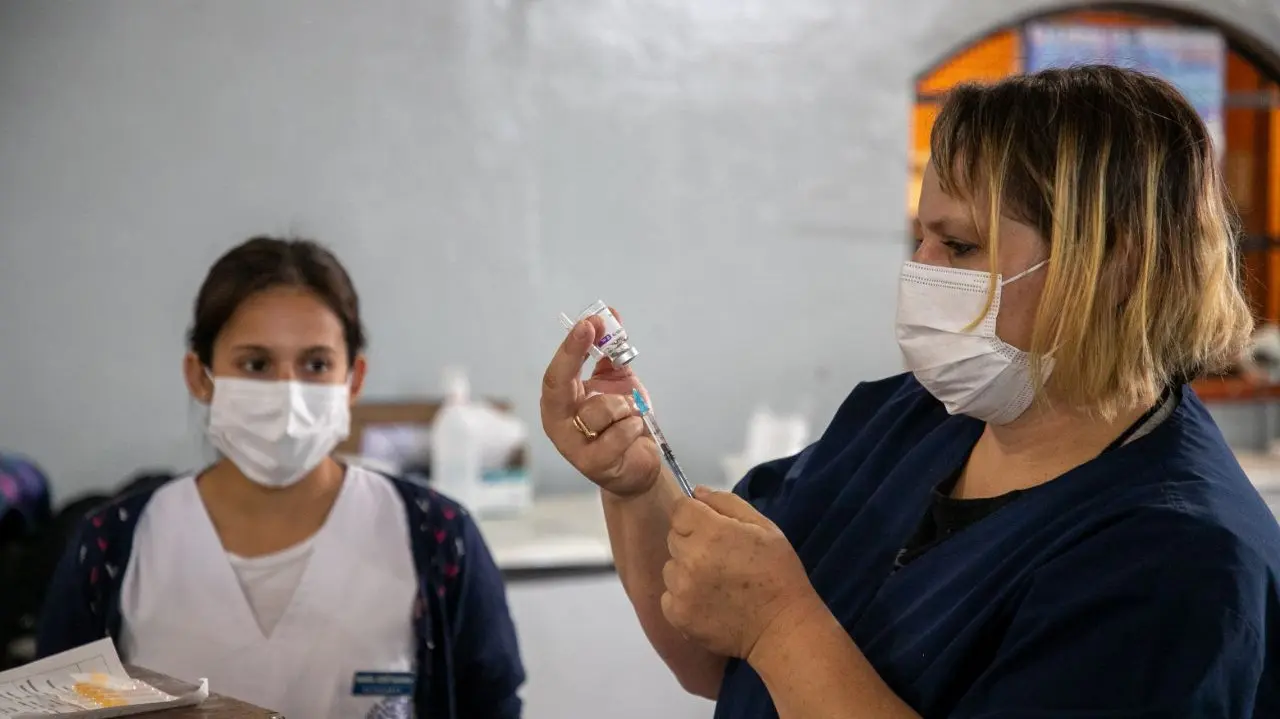 La provincia aplica la vacuna contra la gripe y más de 39.000 dosis ya se colocaron