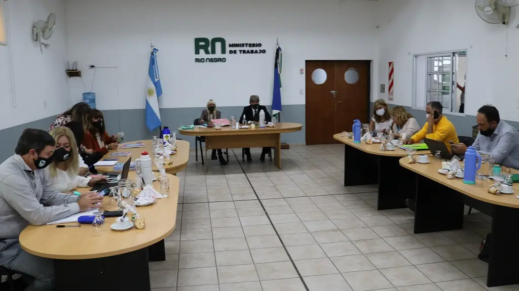En cuatro tramos también ofreció un aumento el gobierno al gremio docente en Rio Negro
