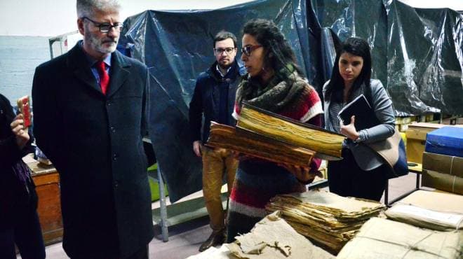 Barotto recorrió el Archivo Histórico y ordenó que en tres días se reparen las deficiencias edilicias
