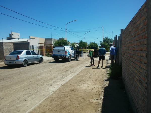 Encontró a su hijo muerto en la habitación, este habría llegado ebrio la noche anterior
