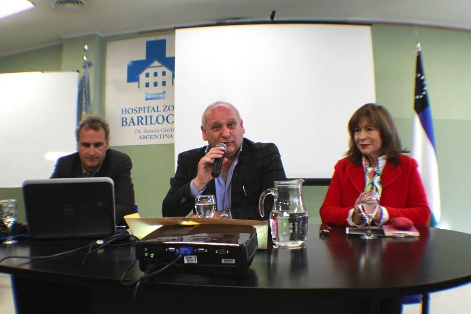 La provincia busca profesionales de salud en todo el país