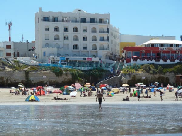 «La apertura del turismo puede conducir a una masacre»