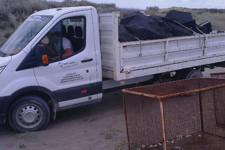 Recolectan los residuos en el Camino de la Costa sobre la Ruta Provincial Nº 1