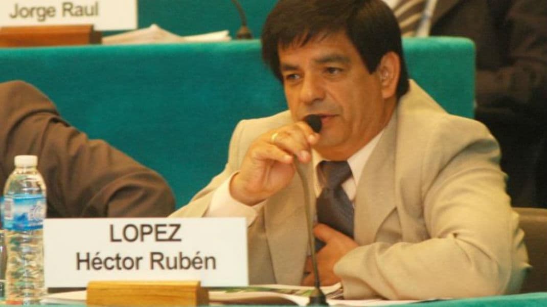 En la próxima sesión de la Legislatura se aceptará oficialmente la renuncia de López