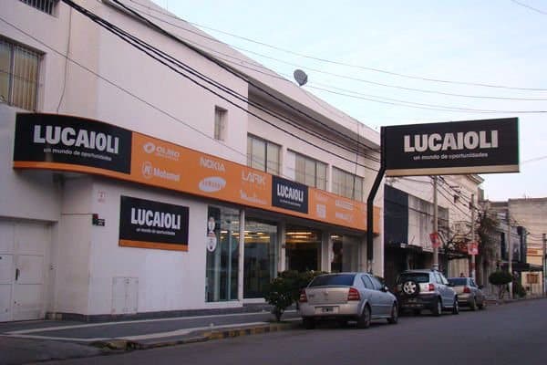 Trabajó 12 años en Lucaioli armando muebles la empresa quebró y ahora deberán indemnizarlo