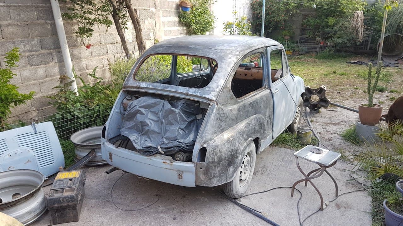 Un hombre llevó al chapista un Fiat 600, le pagó y nunca le arreglaron el vehículo ahora deberán indemnizarlo