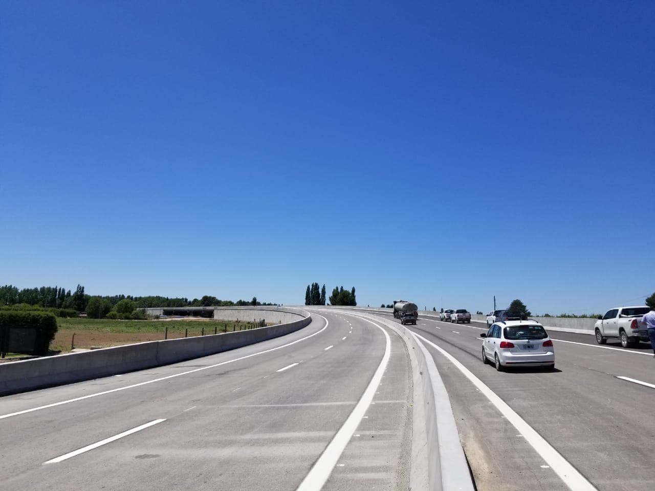 Weretilneck quiere que las rutas Nacionales 22 y 151 pasen a la provincia