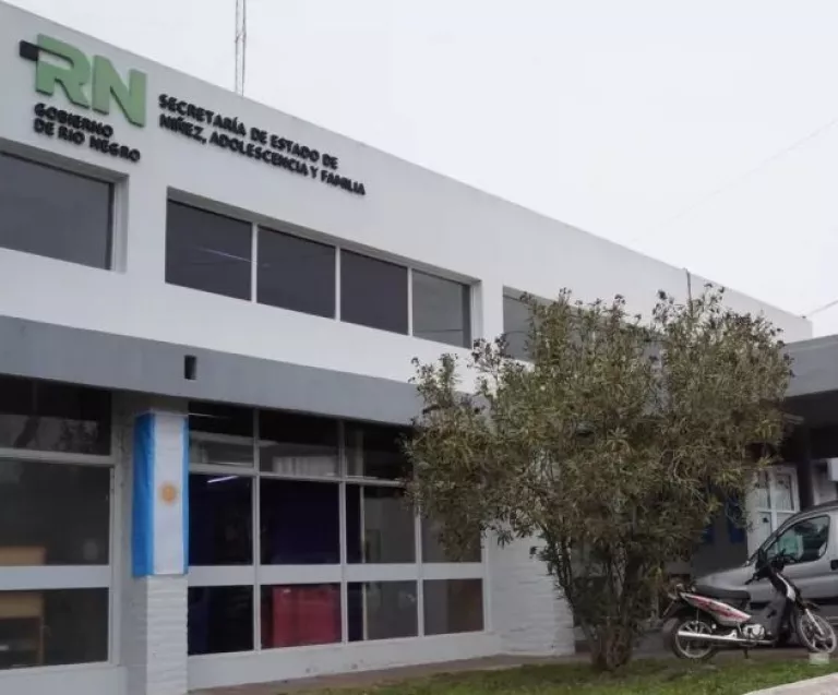 Nueve años y seis meses de prisión para un operador de la Senaf por violar a una menor