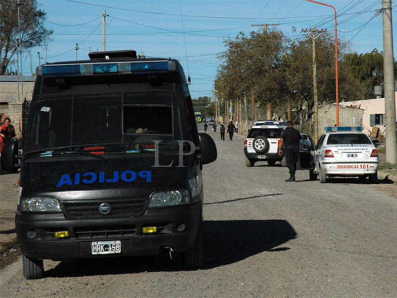 Policías impidieron la agresión de un compañero y secuestraron dos armas de fuego