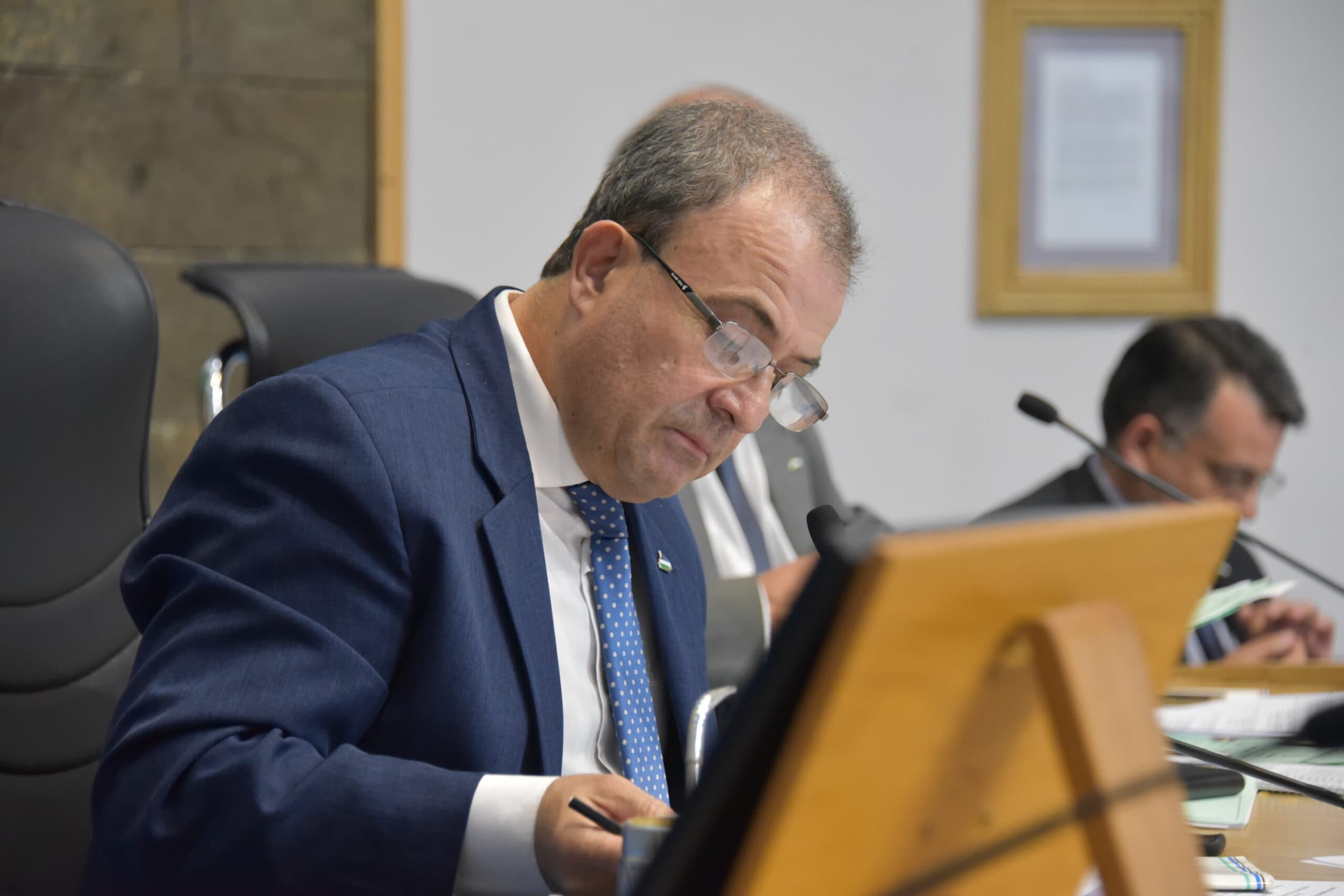 “Un presupuesto para un Estado presente, que protege el trabajo, la salud y la educación”
