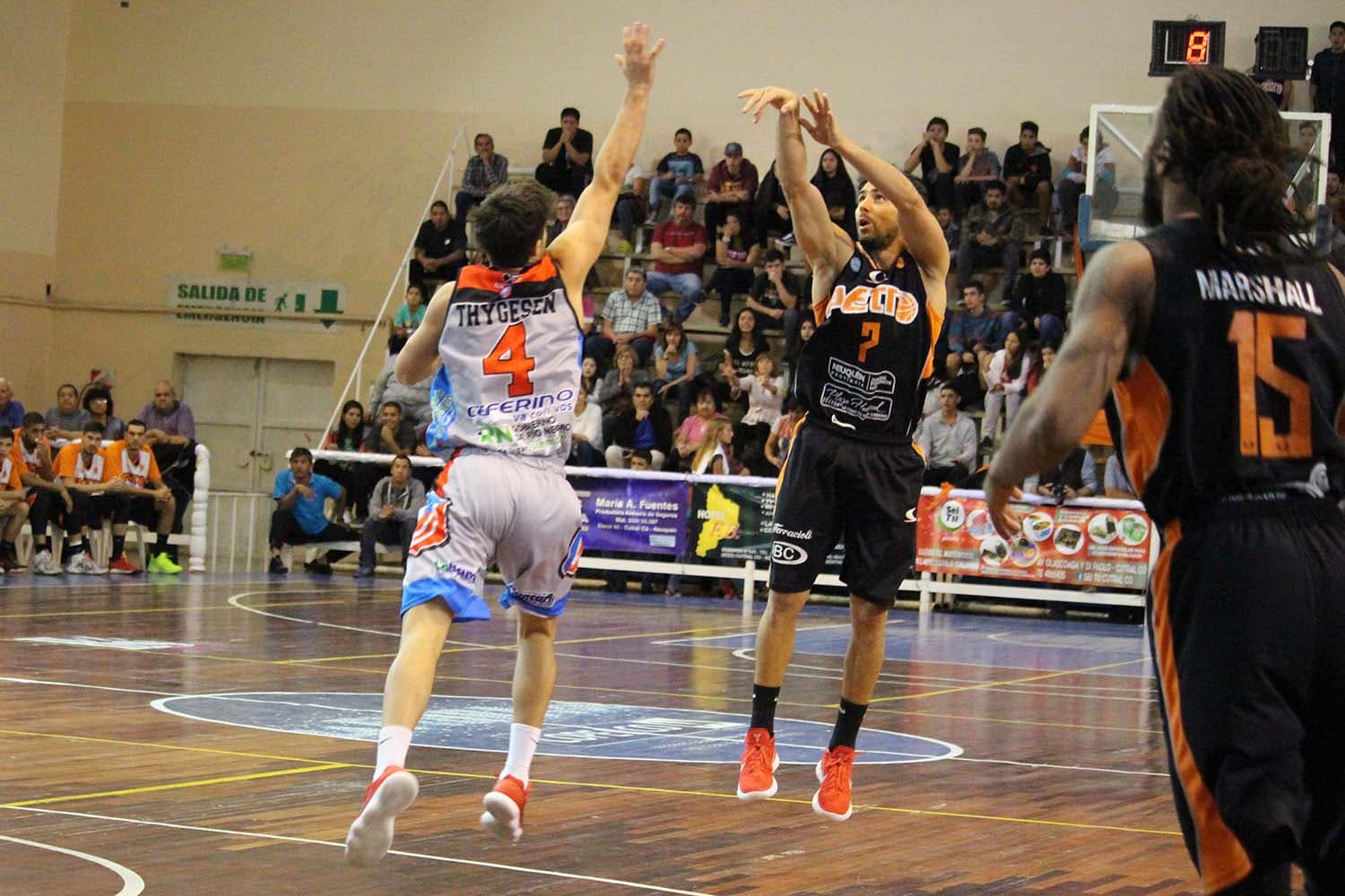 Por más de 20 puntos perdió Deportivo Viedma