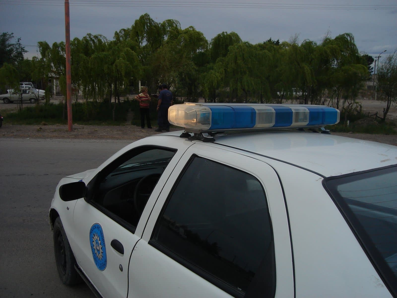 A un policía le fallaron los frenos del patrullero, chocó y deberán indemnizarlo