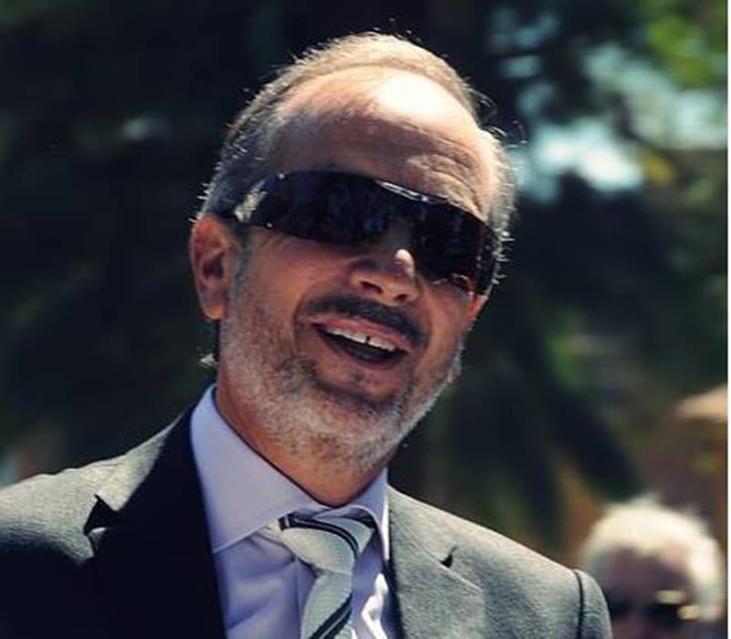 Pozzo Ardizzi les paga la colonia de verano a los hijos de sus empleados