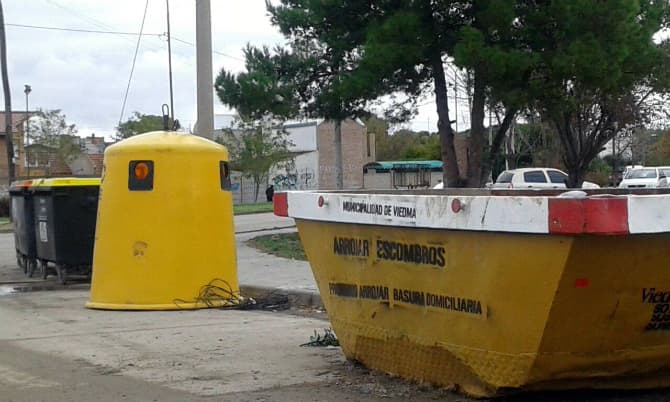 “Pedimos que la gente tire la basura en los lugares correspondientes” dijo Mario Castro