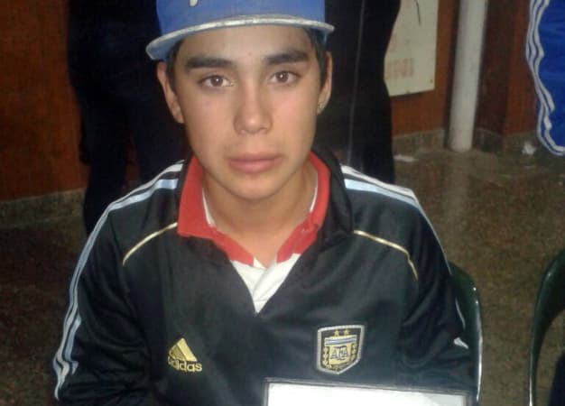 Buscan a un joven de 14 años de Viedma que fue visto por última vez el pasado domingo