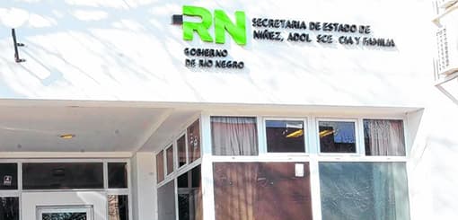 Trabajadora de la SENAF de Viedma faltó a trabajar y la suspendieron se escudó en la tutela sindical pero la justicia no le dio la razón