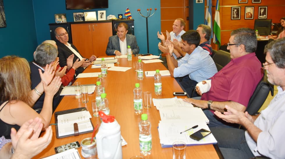 Pesatti se reunió con los representantes de los bloques legislativos