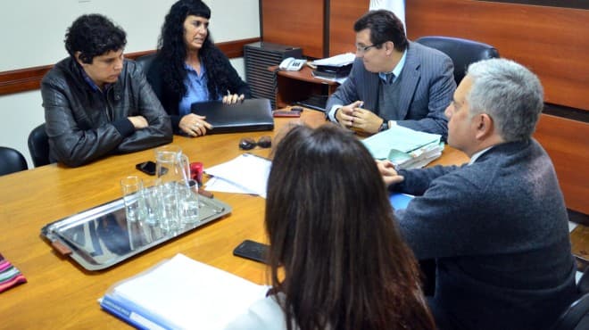 Ofrecen aumento del 16% escalonado hasta mayo adelantando el último tramo para los judiciales