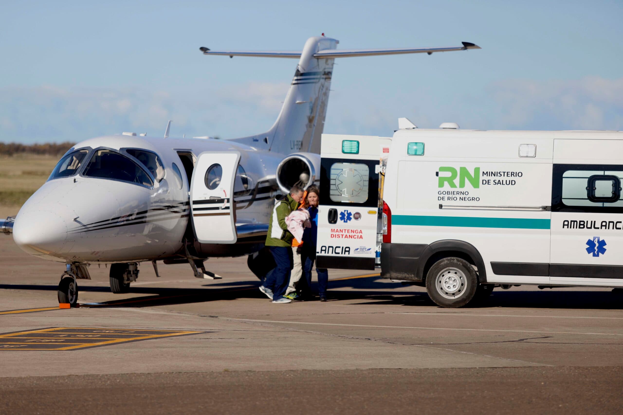 Asistieron a bebé chubutense que era trasladado a Buenos Aires en vuelo sanitario