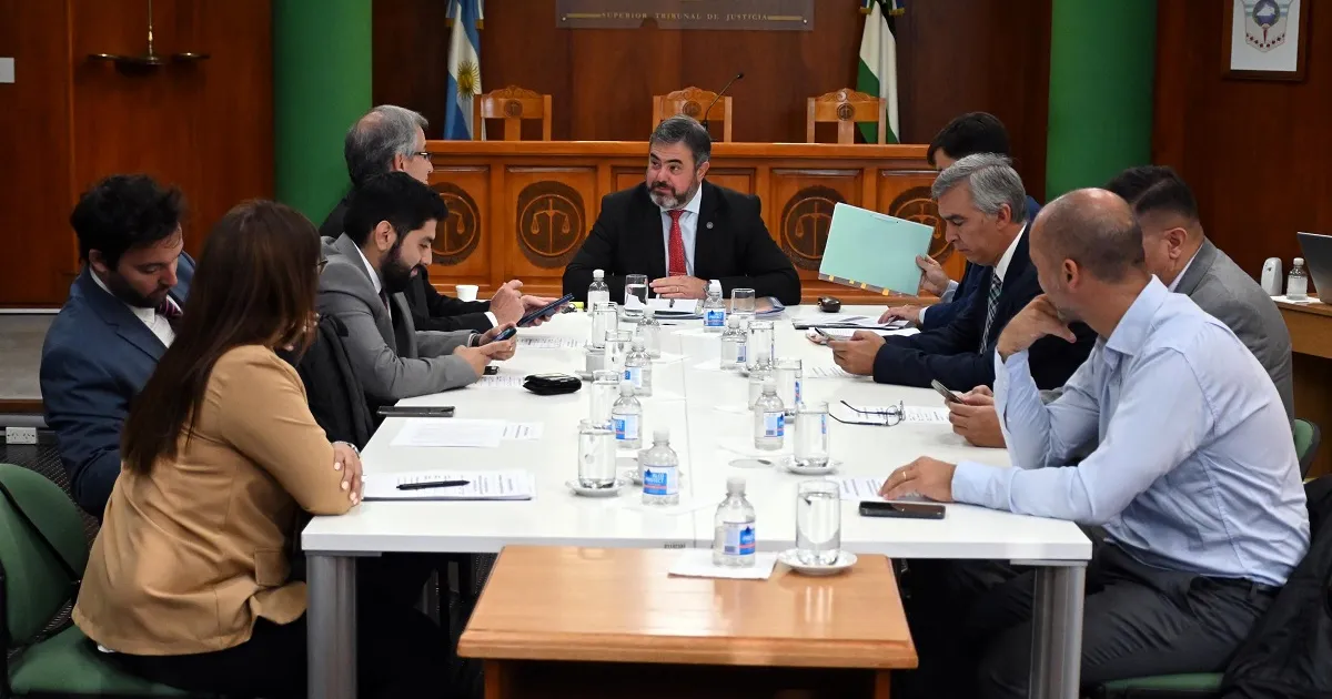 El Consejo de la Magistratura trato las presuntas demoras del juez Guerra Lavallén en causas laborales