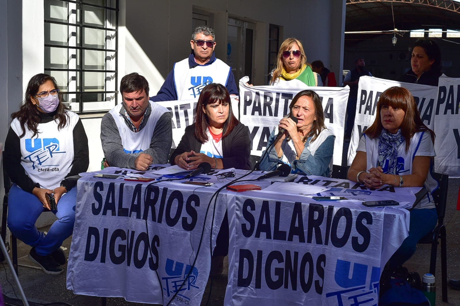 «Si el gobierno incumple la conciliación obligatoria, paro docente», el 6 y 9 de mayo y marchas regionales